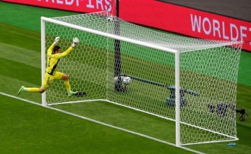 KAIYUN SPORTS-【观察】搞笑人人有份！“快乐足球”为何席卷欧洲杯？