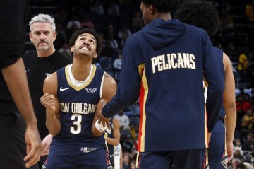 开云官方网站-对攻大战！鹈鹕与爵士全场共出手210次 单队出手数均超100次